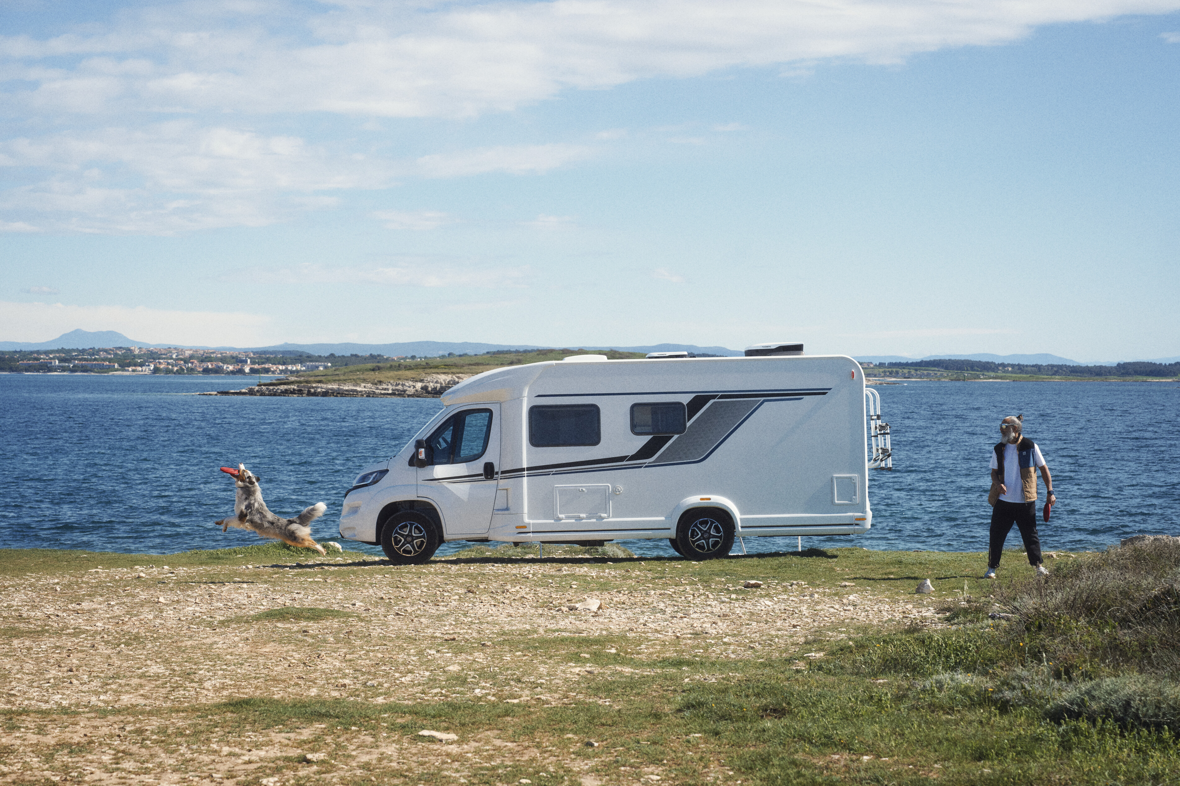 Dometic FreshJet FJX7 2600 – Markedets minste og kraftigste takklimaanlegg!