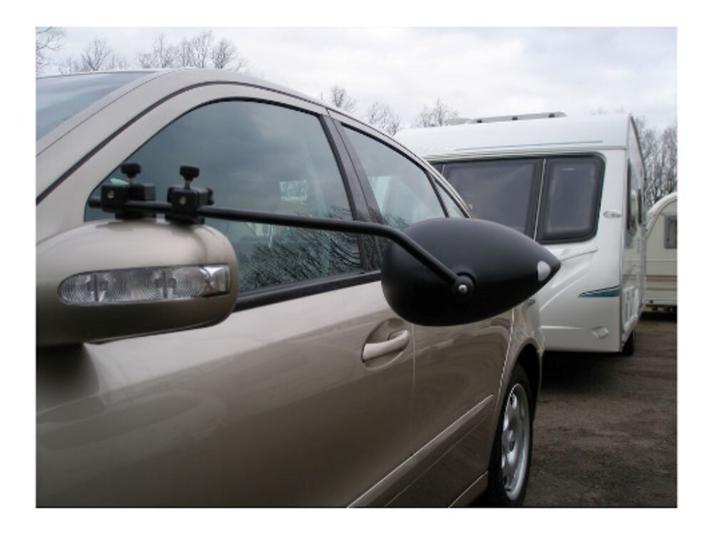 Speil og campingvogn – hvilken skal jeg velge?