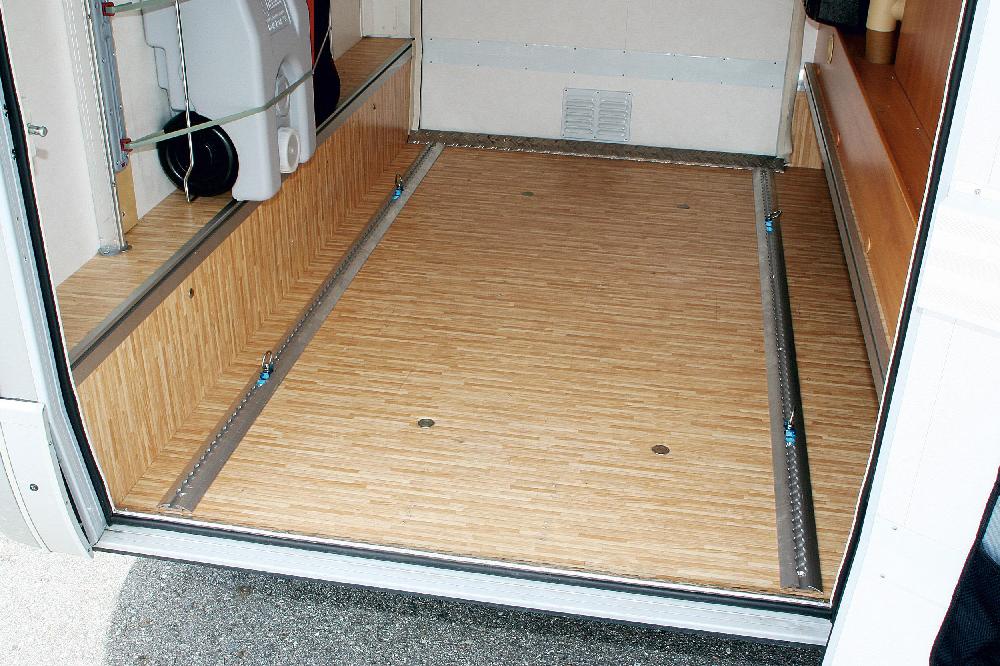 Garage-Bars Premium 200 fiamma 200x6, 6x1,3 cm. 2 