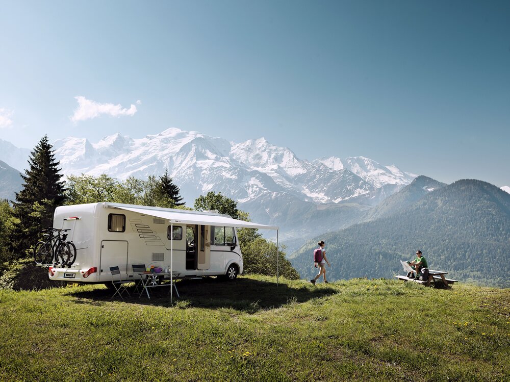 Omnistor 8000 Markise Anodised kassett 400 Alaska Grey